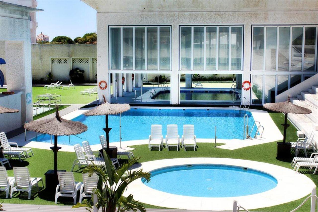 Suites Puerto Sherry El Puerto de Santa Maria Bagian luar foto