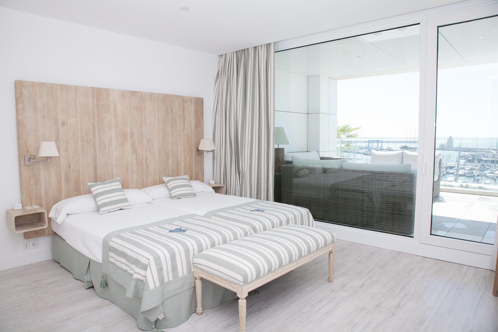 Suites Puerto Sherry El Puerto de Santa Maria Bagian luar foto