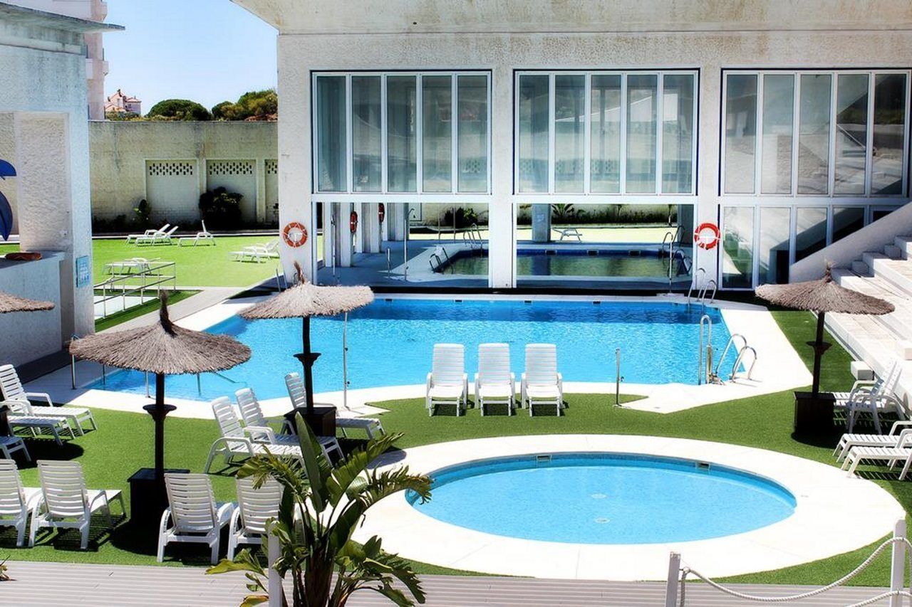Suites Puerto Sherry El Puerto de Santa Maria Bagian luar foto