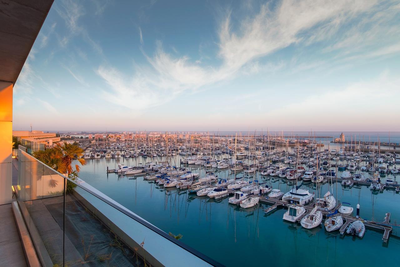 Suites Puerto Sherry El Puerto de Santa Maria Bagian luar foto